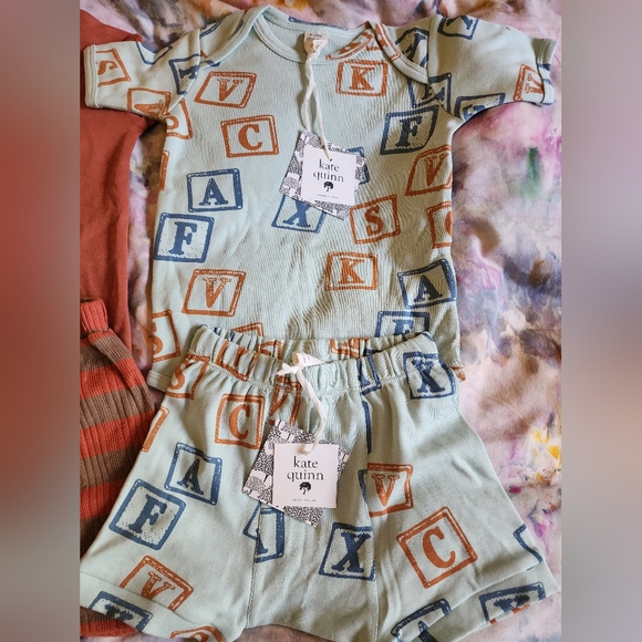 Kate Quinn - Picture 1 of 1